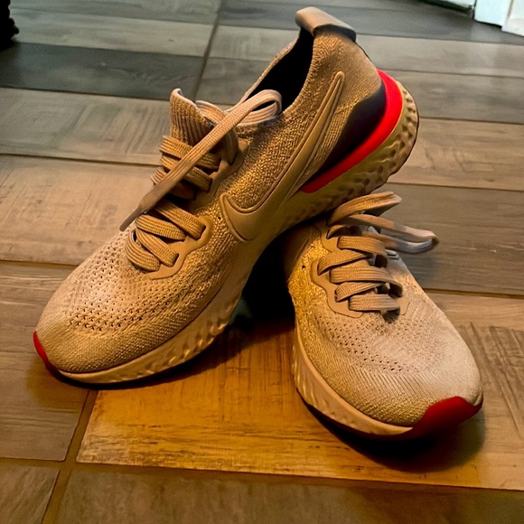 Shoes - Picture 2 of 2